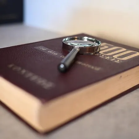 The Teacher's House * Trípi