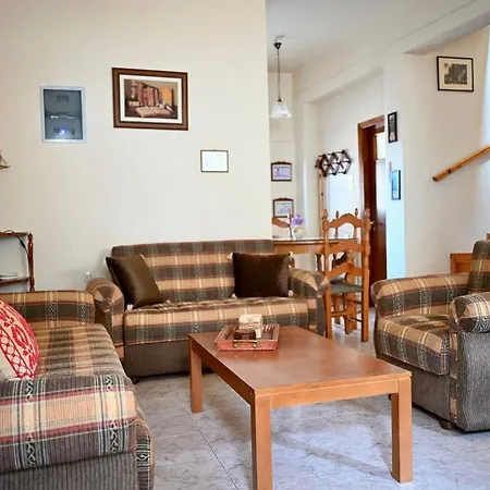 The Teacher's House Villa *