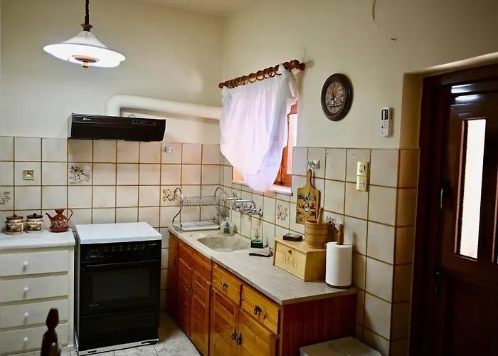 The Teacher's House Tripi