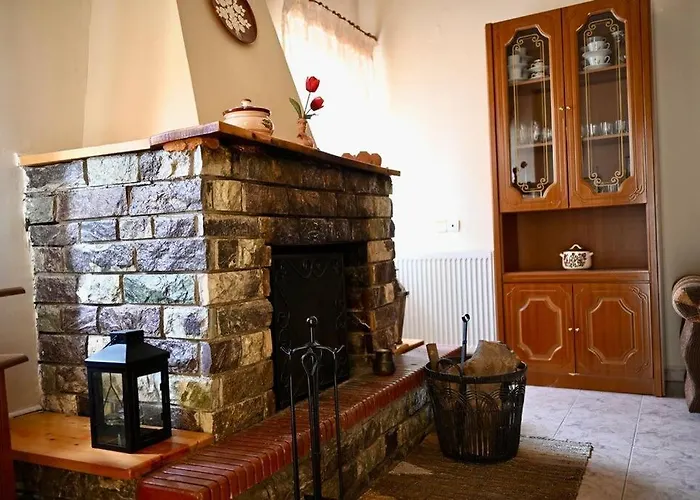 The Teacher's House * Trípi